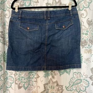 LOFT sz 10 Denim mini skirt